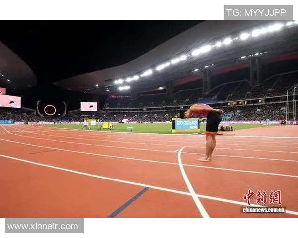 杨强专访：从青涩少年到网球巨星的奋斗与成长之路