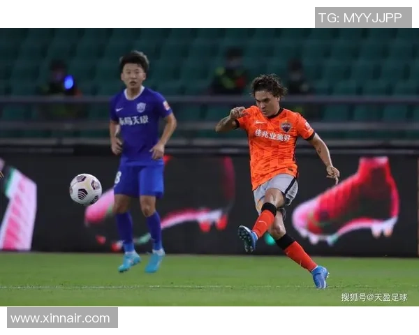 深圳足球队荣登足球配合排行榜第十位展现团队实力与潜力 深圳足球队荣登足球配合排行榜第十位展现团队实力与潜力