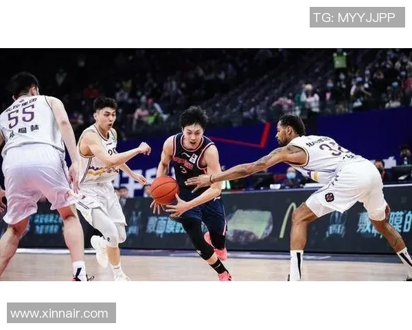 重庆篮球队阵地战分析:优势与劣势的深度剖析与反思 重庆篮球队阵地战分析:优势与劣势的深度剖析与反思